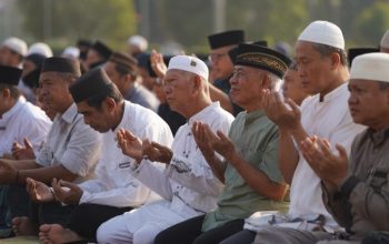 Mohon Hujan dan Keberkahan, Ratusan Pegawai Pemprov Babel Gelar Salat Istisqa